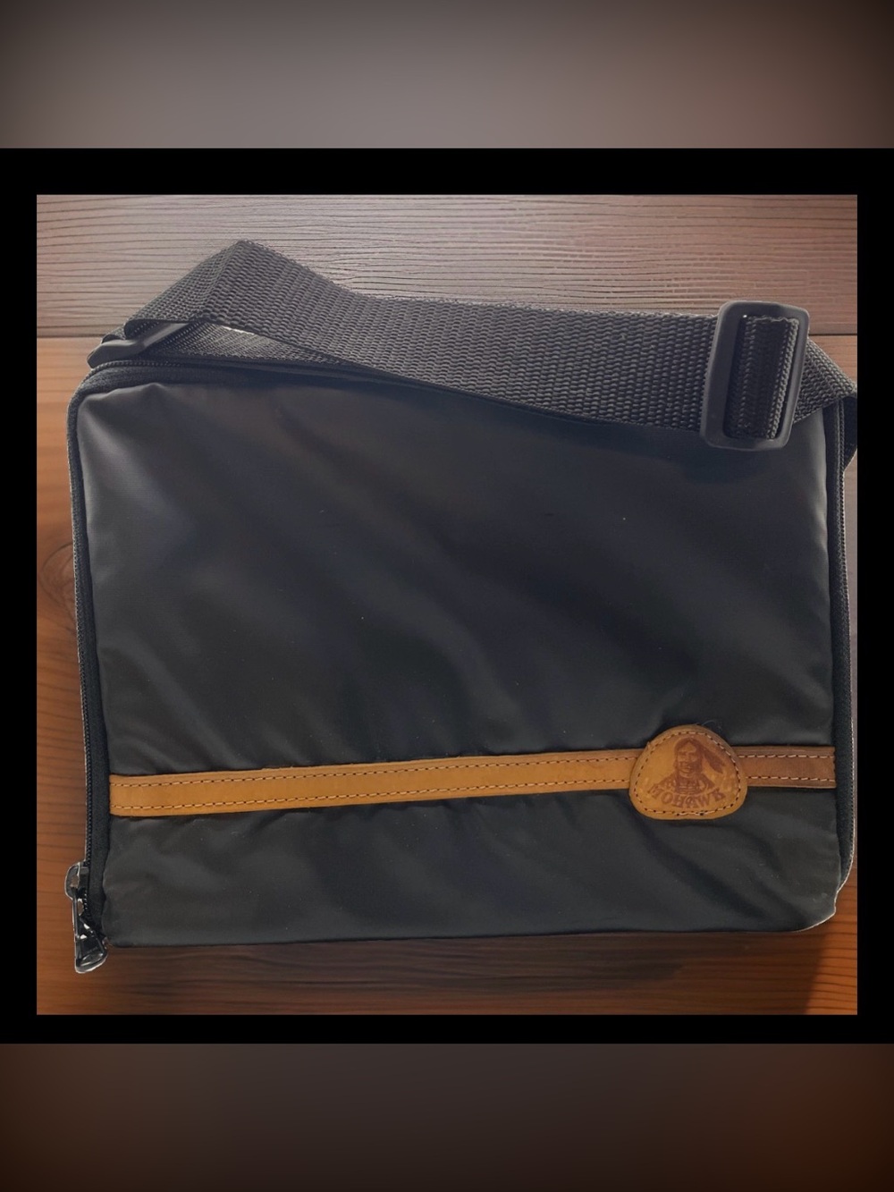 Mohawk Storage Travel Carrying Case with Coast 30 CD insert (attached strap) VTG
